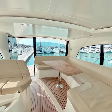 Sejour De Reve Sur Un Yacht - Linge & Menage Inclus